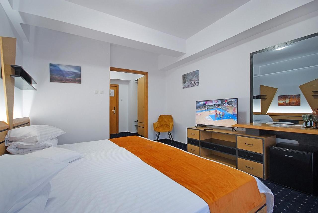 Hotel Complex Panoramic Slănic-Moldova Zewnętrze zdjęcie